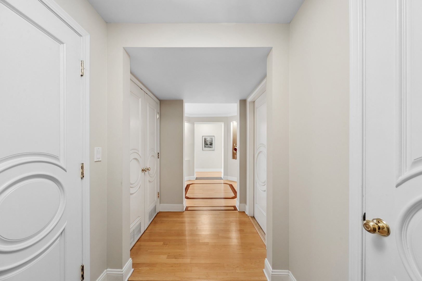 1212 N Lake Shore Drive 16AS