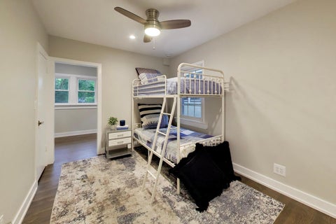 Tiny photo for 800 S Scoville Avenue, Oak Park, IL 60304 (MLS # 12763145)