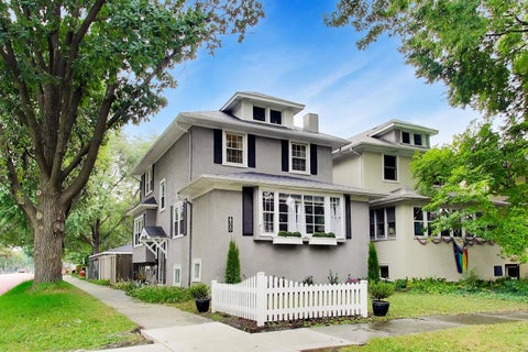 Photo of 800 S Scoville Avenue, Oak Park, IL 60304 (MLS # 12763145)