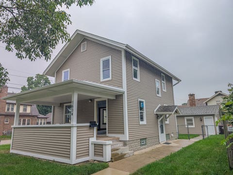 Photo of 1604 Grant Avenue, Rockford, IL 61103 (MLS # 12738454)