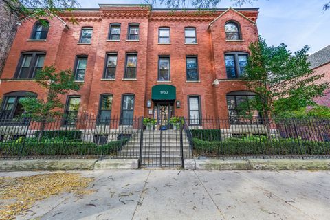Photo of 1760 N Wells Street #2A, Chicago, IL 60614 (MLS # 12506889)