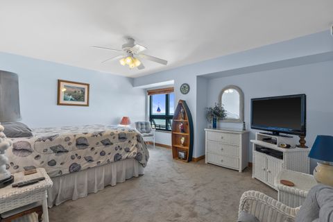 Tiny photo for 415 N Lake Street #602, Port Washington, WI 53074 (MLS # 12493285)