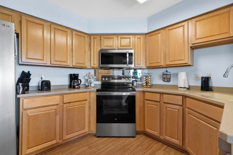 Tiny photo for 415 N Lake Street #602, Port Washington, WI 53074 (MLS # 12493285)