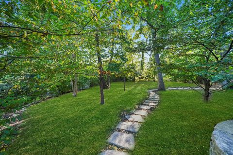 Tiny photo for 23W121 Kings Court, Glen Ellyn, IL 60137 (MLS # 12493394)