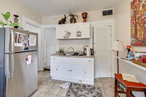 Tiny photo for 5928 W Walton Street, Chicago, IL 60651 (MLS # 12525000)