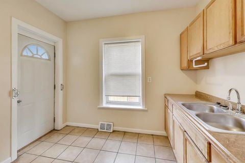 Tiny photo for 5928 W Walton Street, Chicago, IL 60651 (MLS # 12525000)