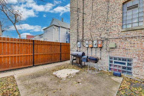 Tiny photo for 5928 W Walton Street, Chicago, IL 60651 (MLS # 12525000)