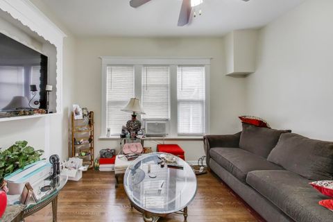 Tiny photo for 5928 W Walton Street, Chicago, IL 60651 (MLS # 12525000)