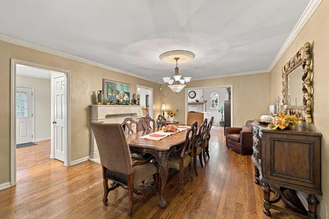 Tiny photo for 2068 N Butternut Ln Lane, Northbrook, IL 60062 (MLS # 12770984)