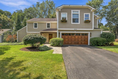 Tiny photo for 2068 N Butternut Ln Lane, Northbrook, IL 60062 (MLS # 12770984)