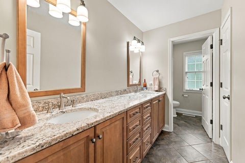 Tiny photo for 2068 N Butternut Ln Lane, Northbrook, IL 60062 (MLS # 12770984)