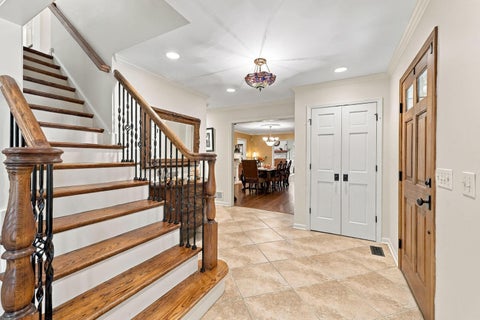 Tiny photo for 2068 N Butternut Ln Lane, Northbrook, IL 60062 (MLS # 12770984)