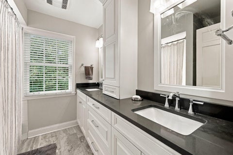 Tiny photo for 2068 N Butternut Ln Lane, Northbrook, IL 60062 (MLS # 12770984)