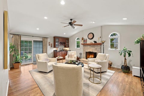 Tiny photo for 2068 N Butternut Ln Lane, Northbrook, IL 60062 (MLS # 12770984)