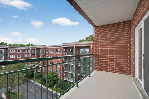 Tiny photo for 5360 N Lowell Avenue #502, Chicago, IL 60630 (MLS # 12481139)