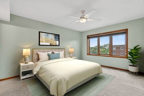 Tiny photo for 5360 N Lowell Avenue #502, Chicago, IL 60630 (MLS # 12481139)