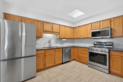 Tiny photo for 5360 N Lowell Avenue #502, Chicago, IL 60630 (MLS # 12481139)