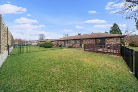 Tiny photo for 229 Hillcrest Avenue #A, Yorkville, IL 60560 (MLS # 12521773)
