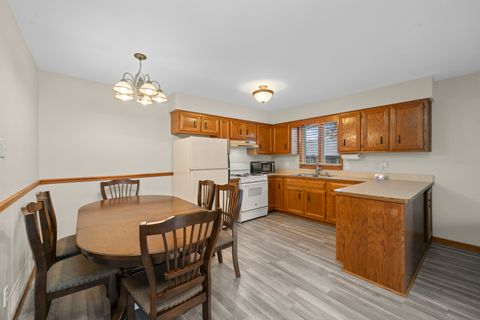 Tiny photo for 229 Hillcrest Avenue #A, Yorkville, IL 60560 (MLS # 12521773)