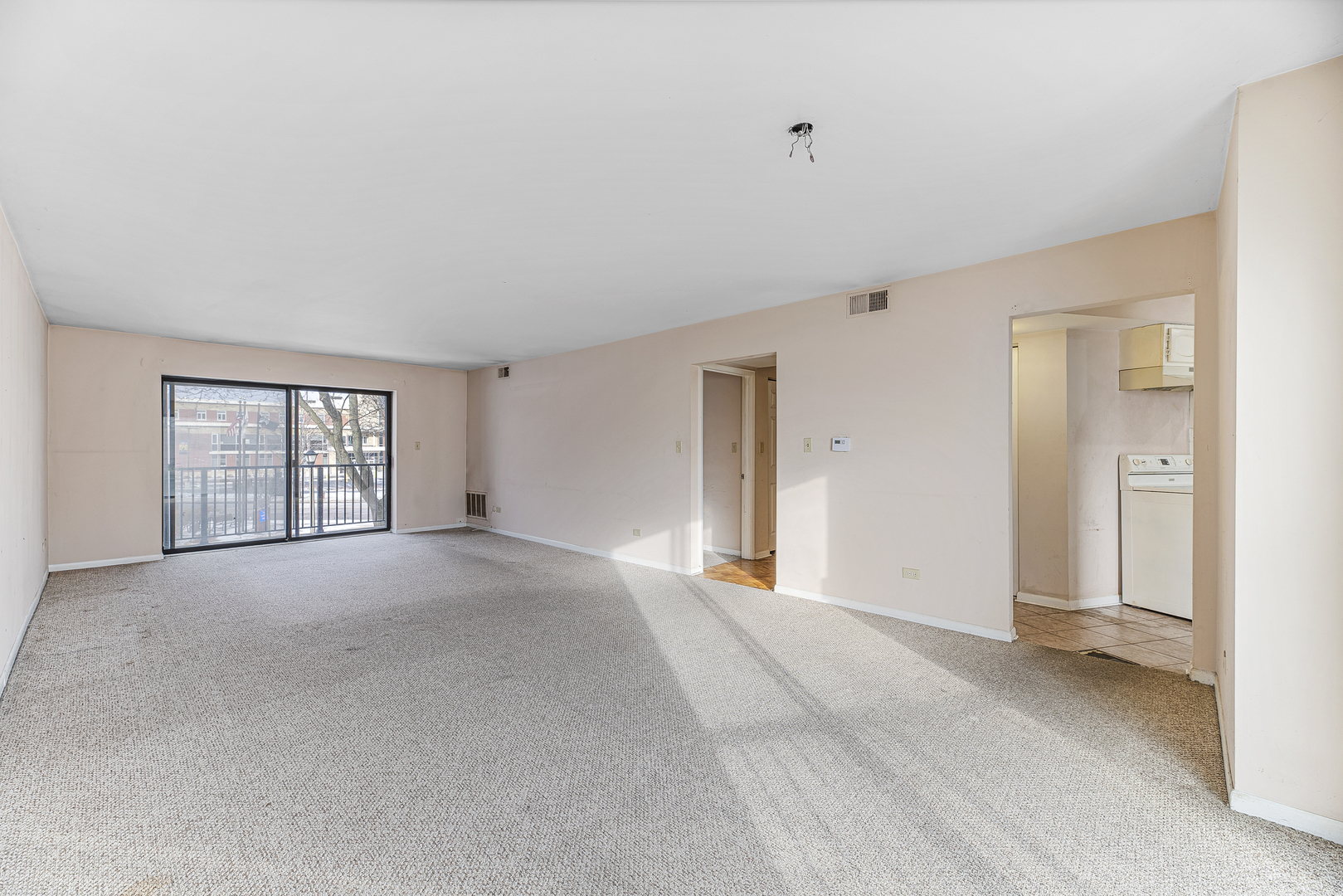 5019 MULFORD Street 201