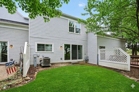 Tiny photo for 202 Shadybrook Lane, Aurora, IL 60504 (MLS # 12613816)
