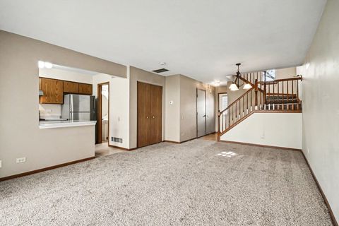 Tiny photo for 202 Shadybrook Lane, Aurora, IL 60504 (MLS # 12613816)