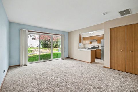 Tiny photo for 202 Shadybrook Lane, Aurora, IL 60504 (MLS # 12613816)