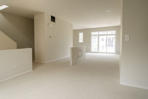 Tiny photo for 183 Eli Court, Des Plaines, IL 60016 (MLS # 12549841)
