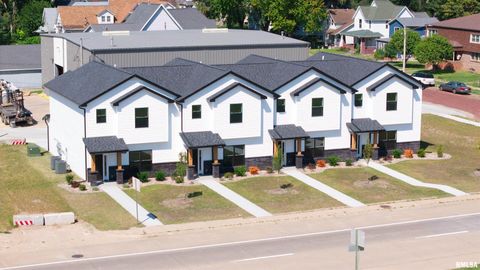 Tiny photo for 1002 S 4TH Street, Clinton, IA 52732 (MLS # QC4266884)