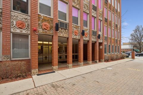 Tiny photo for 1041 Susan Collins Lane #203, Oak Park, IL 60302 (MLS # 12573645)