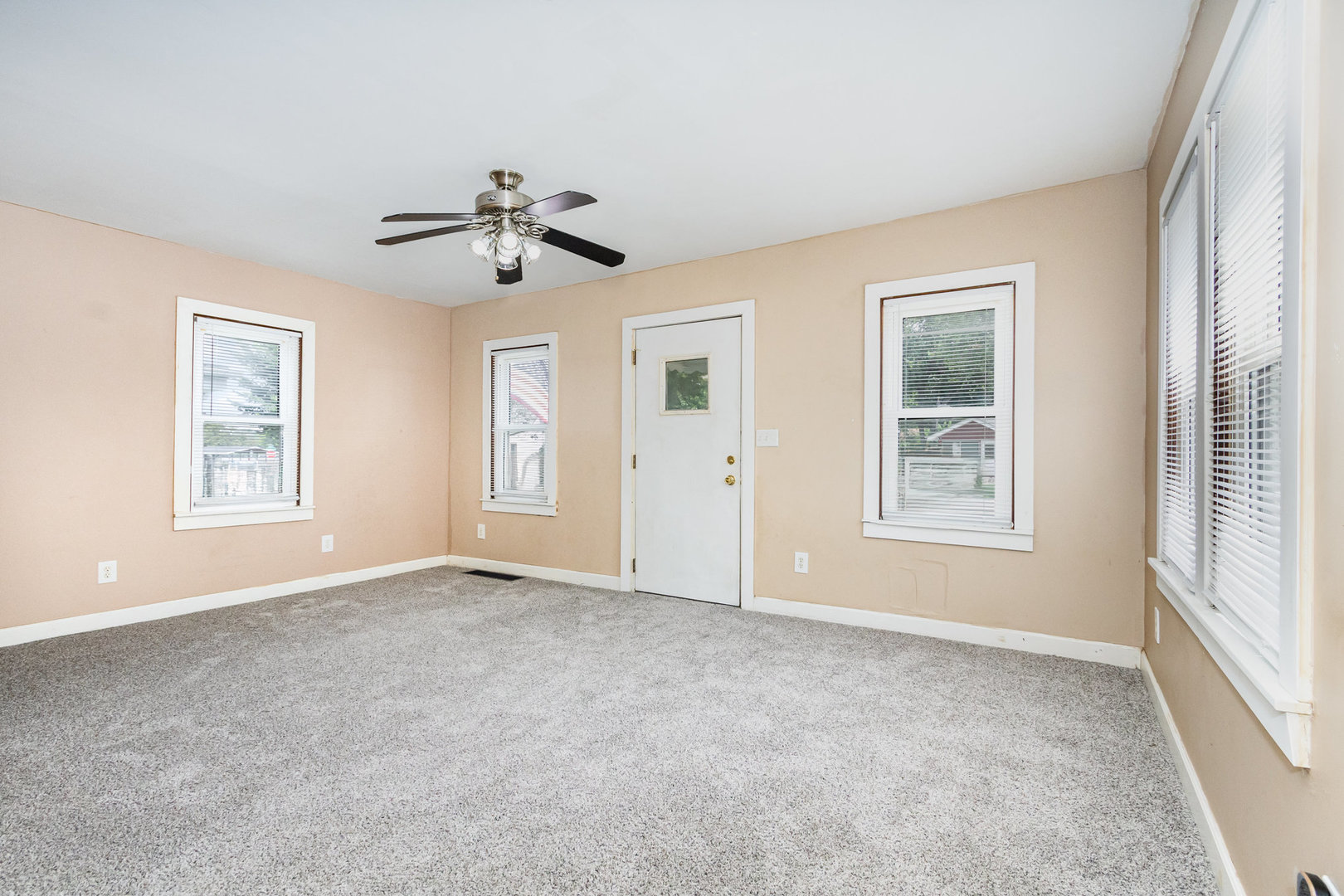 1117 Pleasant Place