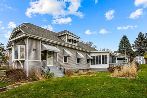 Carpentersville, IL 60110