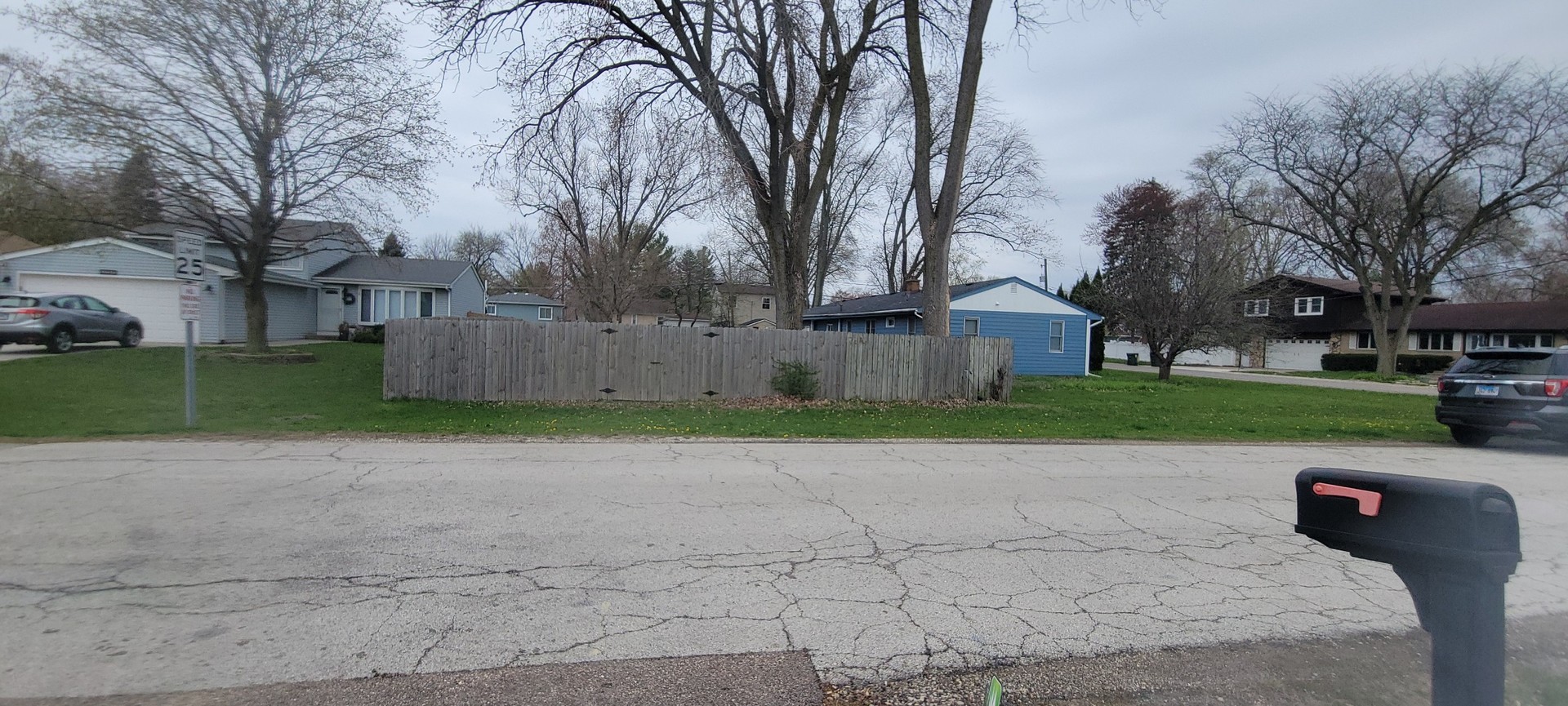 27W543 Wilbur Avenue