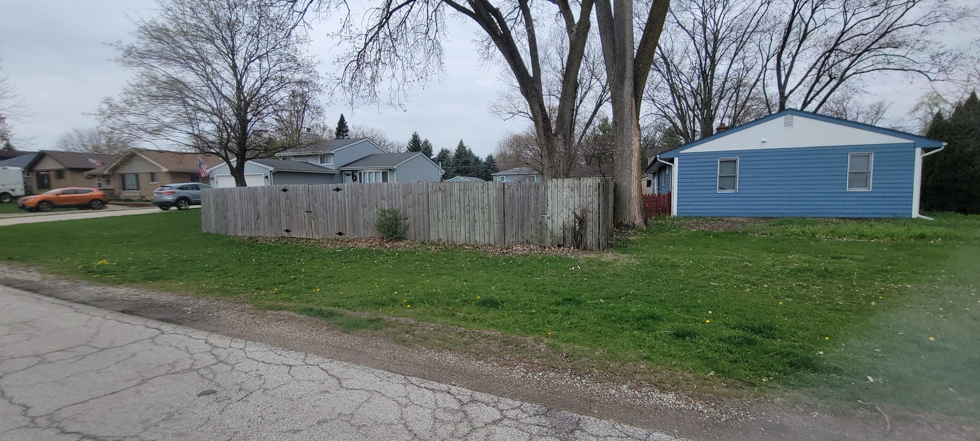 27W543 Wilbur Avenue