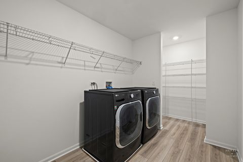 Tiny photo for 1214 Buckeye Circle, Crystal Lake, IL 60012 (MLS # 12473163)