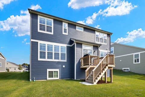 Tiny photo for 1214 Buckeye Circle, Crystal Lake, IL 60012 (MLS # 12473163)