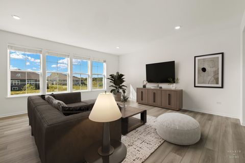 Tiny photo for 1214 Buckeye Circle, Crystal Lake, IL 60012 (MLS # 12473163)