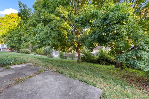 Tiny photo for 336 KENILWORTH Drive, Rockford, IL 61108 (MLS # 12493125)