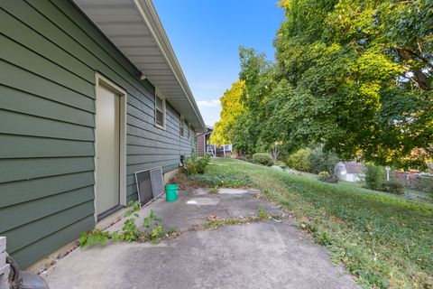 Tiny photo for 336 KENILWORTH Drive, Rockford, IL 61108 (MLS # 12493125)