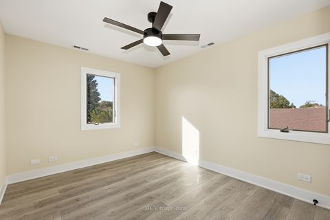 Tiny photo for 10132 S Turner Avenue, Evergreen Park, IL 60805 (MLS # 12563891)