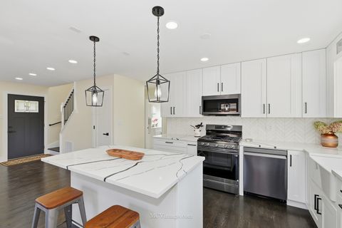 Tiny photo for 10132 S Turner Avenue, Evergreen Park, IL 60805 (MLS # 12563891)