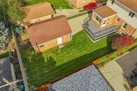 Tiny photo for 10132 S Turner Avenue, Evergreen Park, IL 60805 (MLS # 12563891)