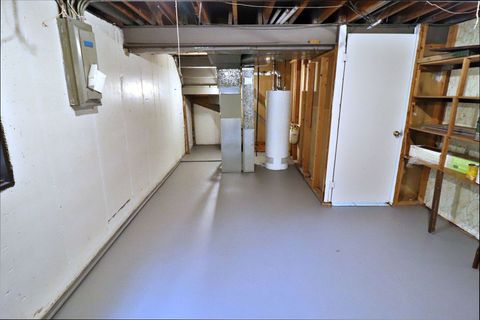 Tiny photo for 819 Mansfield Court, Schaumburg, IL 60194 (MLS # 12581976)