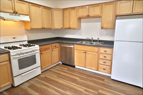 Tiny photo for 819 Mansfield Court, Schaumburg, IL 60194 (MLS # 12581976)