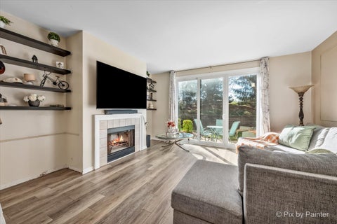 Tiny photo for 64 Harvest Gate Road, Lake In The Hills, IL 60156 (MLS # 12789278)