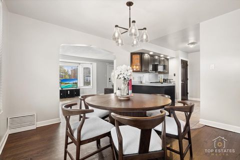 Tiny photo for 400 W 99th Place, Chicago, IL 60628 (MLS # 12504604)