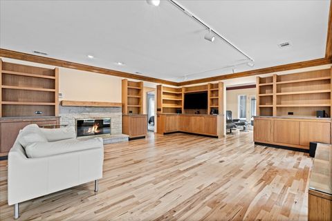 Tiny photo for 2256 W Birchwood Avenue, Chicago, IL 60645 (MLS # 12497609)