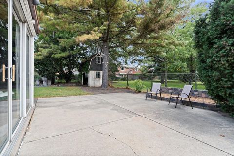 Tiny photo for 2256 W Birchwood Avenue, Chicago, IL 60645 (MLS # 12497609)