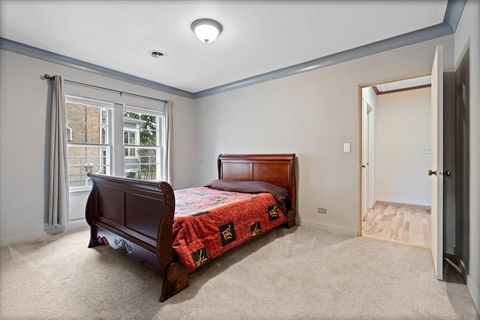 Tiny photo for 2256 W Birchwood Avenue, Chicago, IL 60645 (MLS # 12497609)