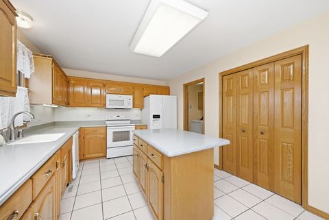 Tiny photo for 7746 Northfield Lane, Tinley Park, IL 60487 (MLS # 12610916)